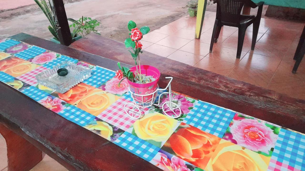Hostal Sol Iguazu プエルト・イグアス エクステリア 写真